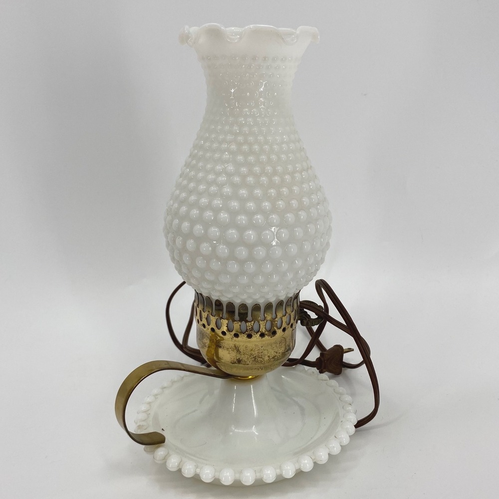 Vintage White Hobnail Milk Glass Hurricane Lamp Electric Ruffled Finger Loop - Picture 2 of 9